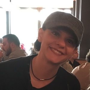 Meet your Posher, Kim